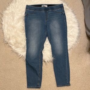 Old Navy Rockstar Jeggings